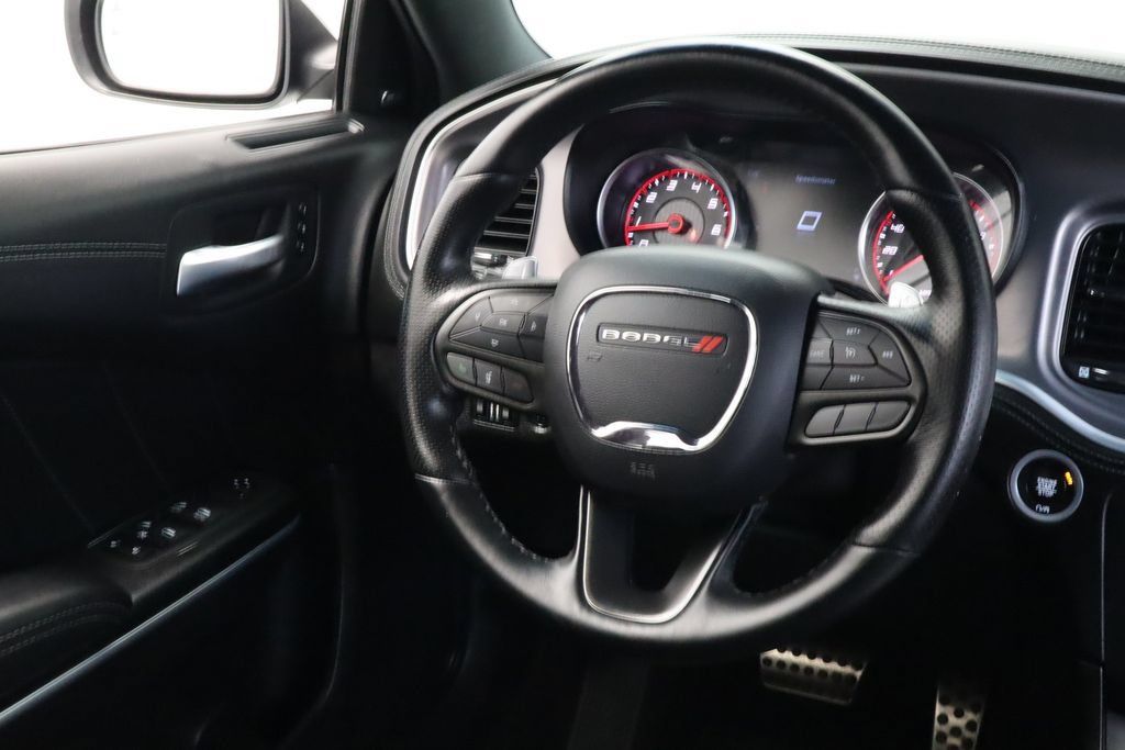 Used 2022 Dodge Charger R/T w/ Plus Group RWD image 27