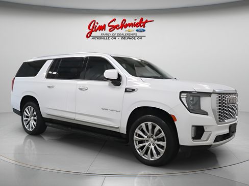Used 2024 GMC Yukon XL Denali w/ Max Trailering Package AWD/4WD image 1