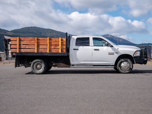 Used 2017 RAM 3500 Tradesman image 4