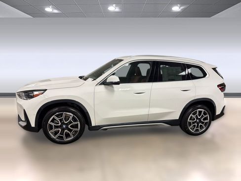 New 2026 BMW X1 xDrive28i w/ Convenience Package AWD/4WD image 2
