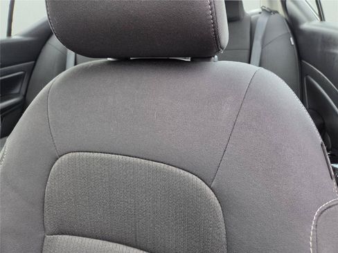 Used 2023 Nissan Altima 2.5 SV FWD image 16
