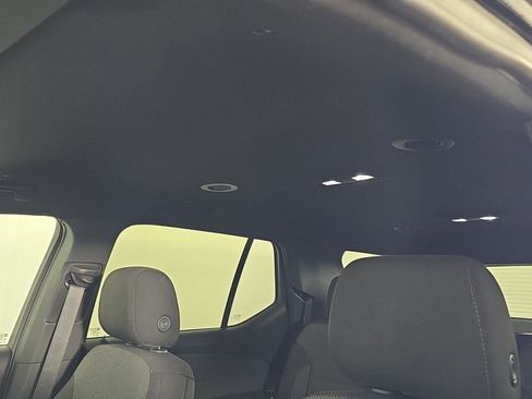 Used 2023 Chevrolet Traverse LT AWD/4WD image 4