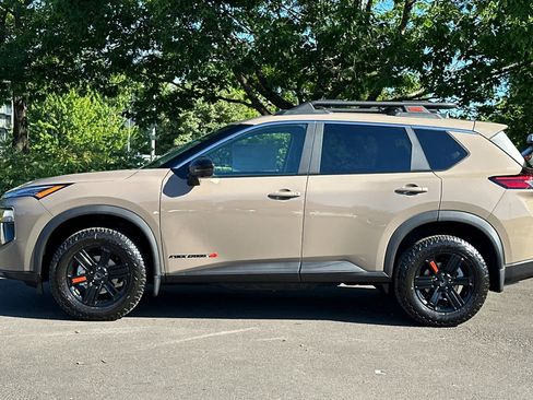 New 2026 Nissan Rogue SV AWD/4WD image 5
