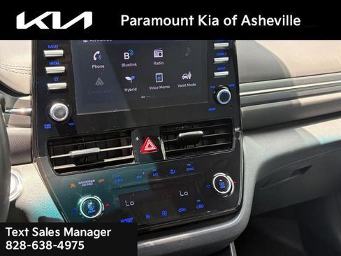 Used 2022 Hyundai Ioniq SE FWD image 11