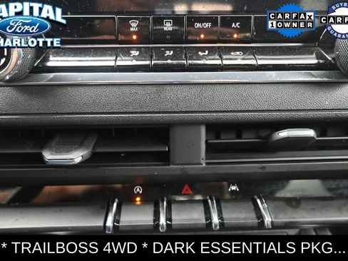 Used 2024 Chevrolet Colorado Trail Boss w/ LPO, Dark Essentials Package AWD/4WD image 16