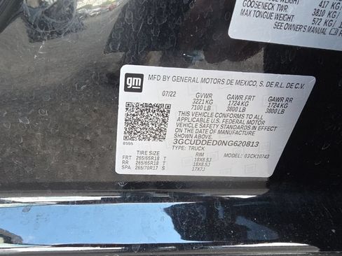 Used 2022 Chevrolet Silverado 1500 LT AWD/4WD image 29