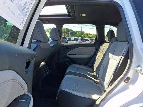 New 2026 Subaru Forester Premium AWD/4WD image 8