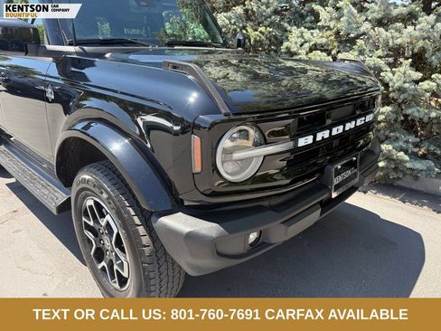 Used 2025 Ford Bronco Outer Banks AWD/4WD image 14