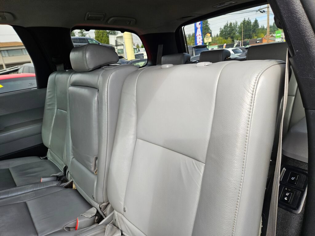 Used 2011 Toyota Sequoia Limited AWD/4WD image 15