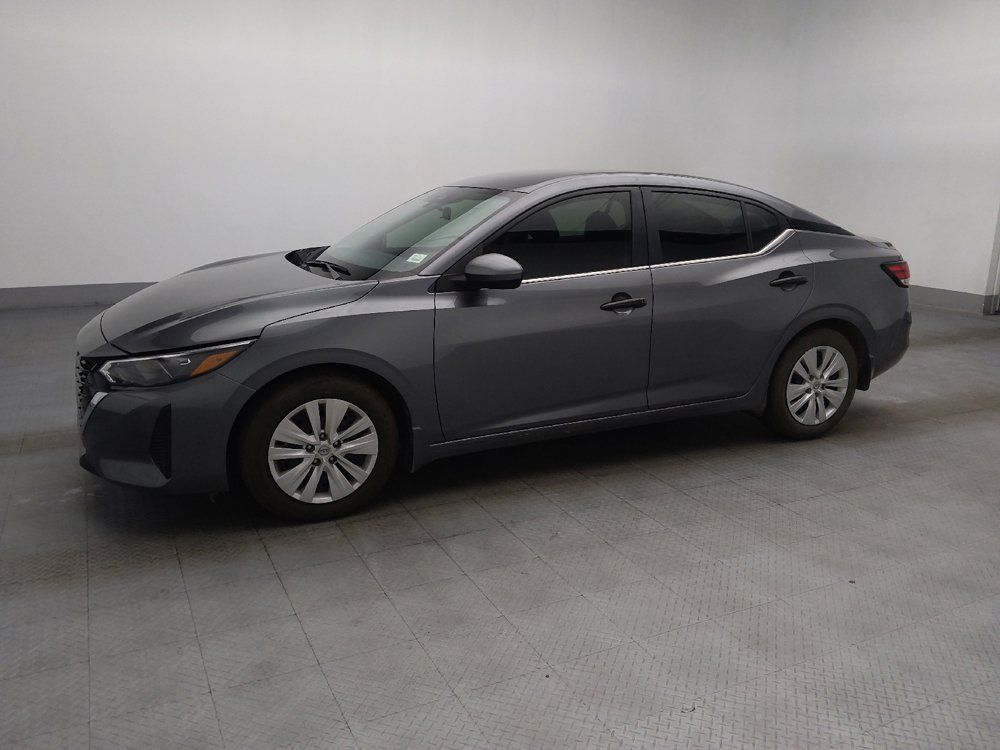 Used 2025 Nissan Sentra S FWD image 2