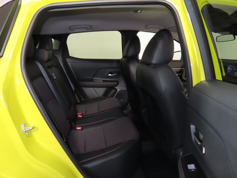 Certified 2025 Nissan Kicks SR w/ Illumination Package image 33