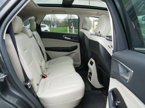 Used 2019 Ford Edge Titanium w/ Cold Weather Package AWD/4WD image 19