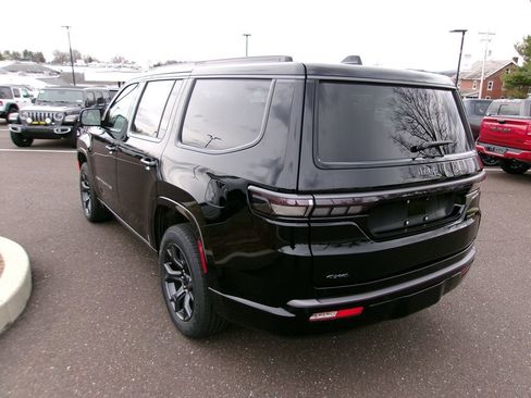 New 2026 Jeep Grand Wagoneer Limited w/ Premium Group II image 4