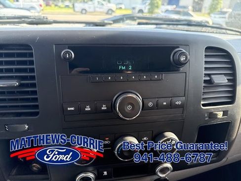Used 2011 Chevrolet Silverado 1500 W/T RWD image 15