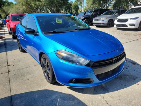 Used 2015 Dodge Dart SXT FWD image 4