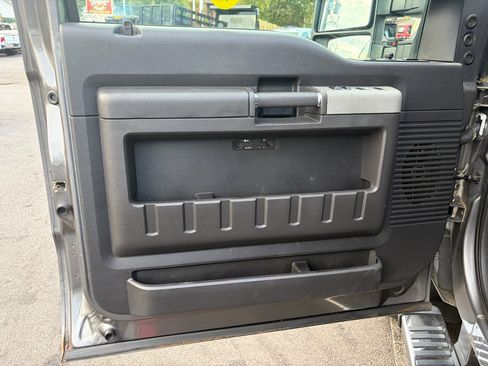 Used 2013 Ford F350 Lariat w/ Lariat Ultimate Pkg image 21