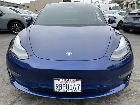Used 2022 Tesla Model 3 RWD image 2