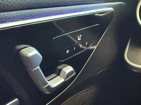 Used 2025 Mercedes-Benz C 300 4MATIC Sedan image 47