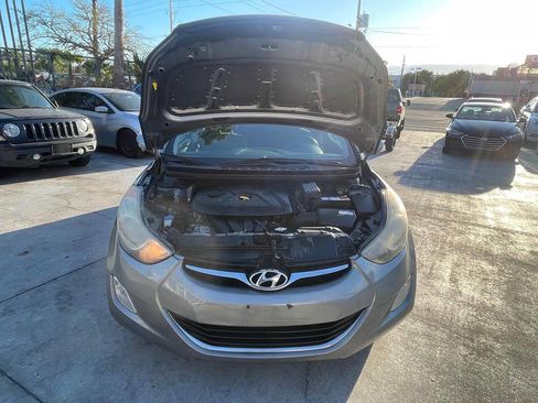 Used 2012 Hyundai Elantra GLS w/ Preferred Pkg 3 image 15