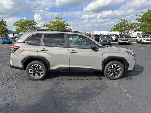 Certified 2026 Subaru Forester Premium AWD/4WD image 2