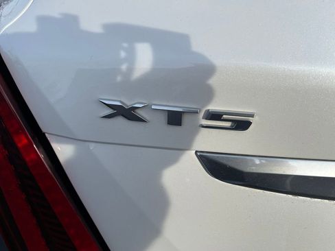 Used 2021 Cadillac XT5 Premium Luxury image 32