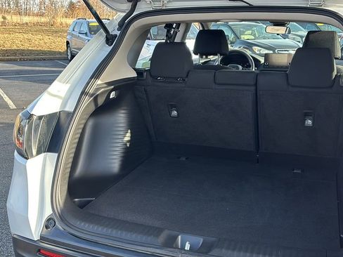 Certified 2023 Honda HR-V LX image 34