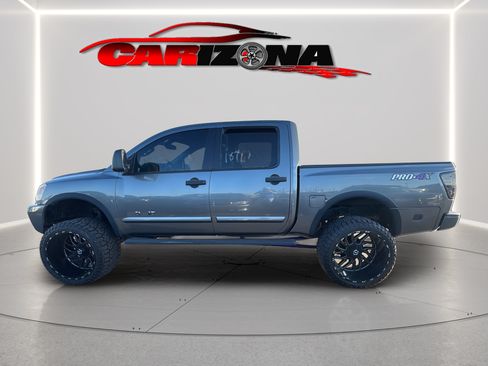 Used 2015 Nissan Titan PRO-4X AWD/4WD image 10