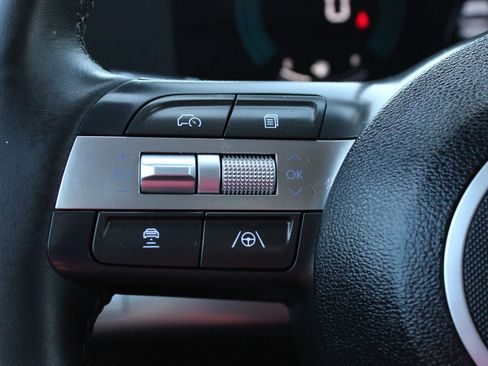 Used 2026 Hyundai Kona SEL Sport FWD image 28