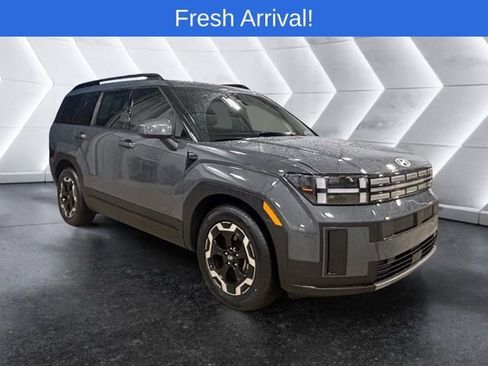 Used 2025 Hyundai Santa Fe SEL image 4