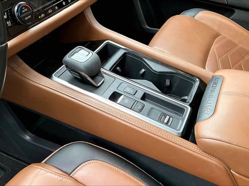 Used 2023 Nissan Pathfinder Platinum w/ Cargo Package image 15