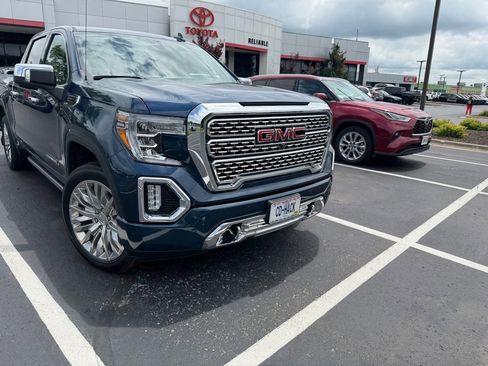 Used 2019 GMC Sierra 1500 Denali w/ Denali Ultimate Package AWD/4WD image 7