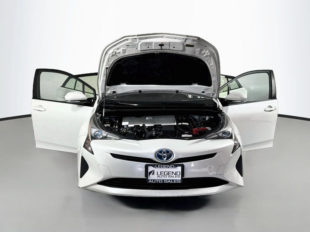 Used 2016 Toyota Prius Four FWD image 20