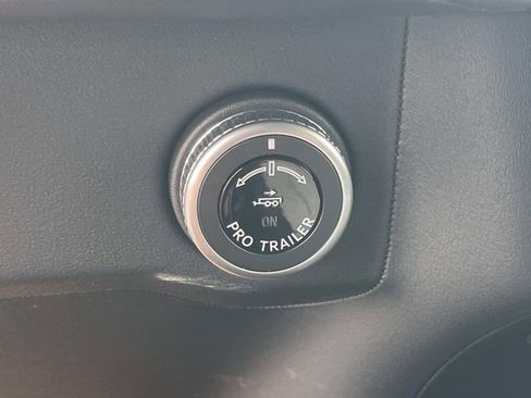 New 2026 Lincoln Navigator Reserve image 30