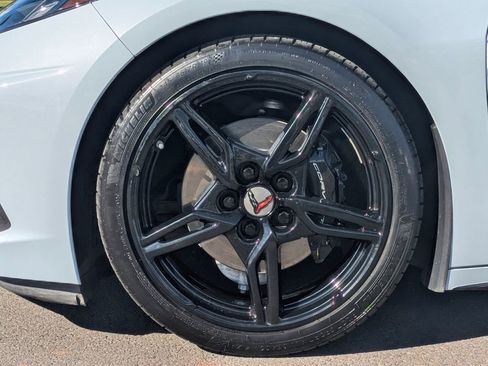 Used 2023 Chevrolet Corvette Stingray Coupe w/ 1LT image 11