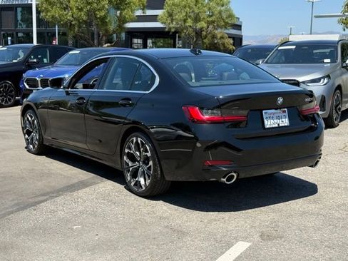 Used 2025 BMW 330i Sedan w/ Convenience Package RWD image 12