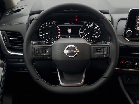 New 2026 Nissan Rogue SV image 28