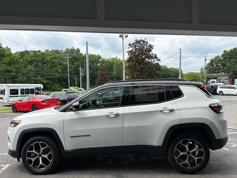 New 2026 Jeep Compass Limited AWD/4WD image 5