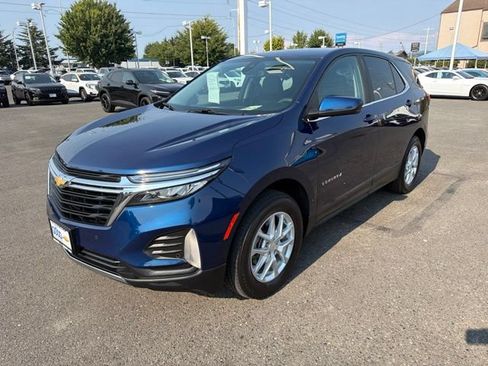Used 2022 Chevrolet Equinox LT AWD/4WD image 1