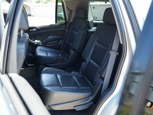 Used 2018 Chevrolet Tahoe LT image 33