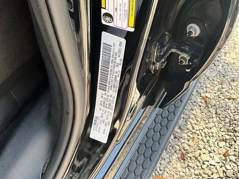 Used 2019 RAM 1500 Big Horn AWD/4WD image 37