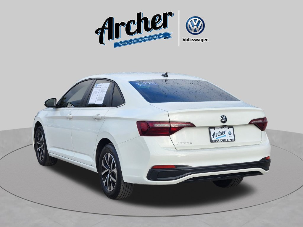 Certified 2023 Volkswagen Jetta S FWD image 4