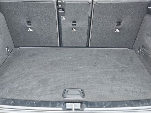 Certified 2025 Mercedes-Benz GLA 250 image 30