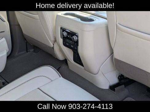 Used 2023 GMC Yukon XL Denali AWD/4WD image 40