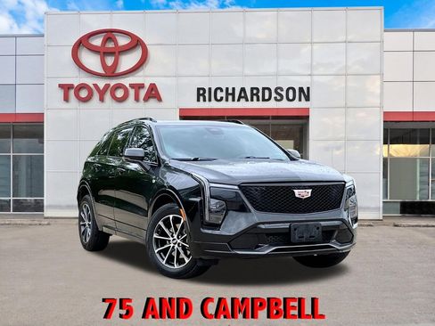 Used 2025 Cadillac XT4 Sport FWD image 1