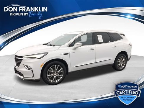 Used 2023 Buick Enclave Essence w/ Experience Buick Package AWD/4WD image 1
