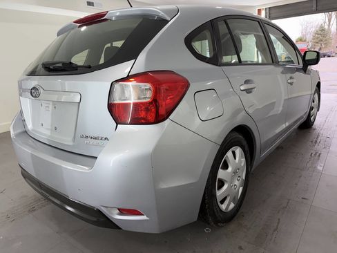 Used 2013 Subaru Impreza 2.0i image 7