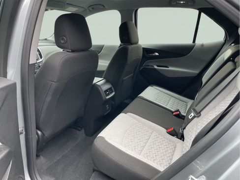 Used 2023 Chevrolet Equinox LS FWD image 13