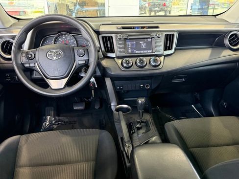 Used 2014 Toyota RAV4 LE image 30