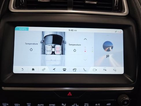 Used 2020 Jaguar E-PACE SE image 15