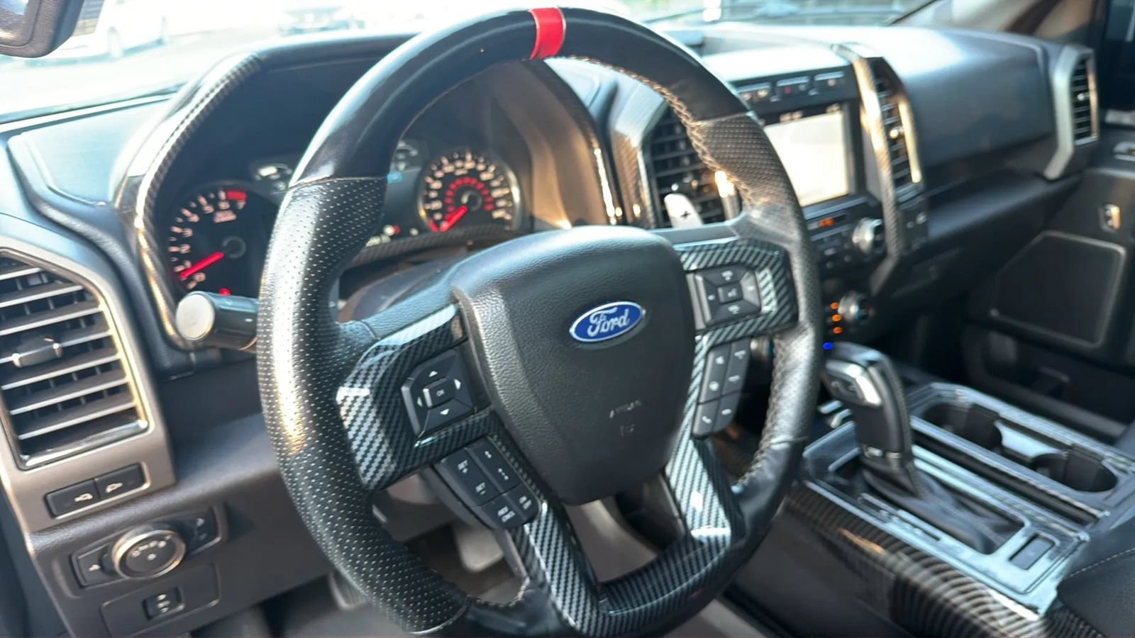 Used 2018 Ford F150 Raptor w/ Equipment Group 802A Luxury AWD/4WD image 15